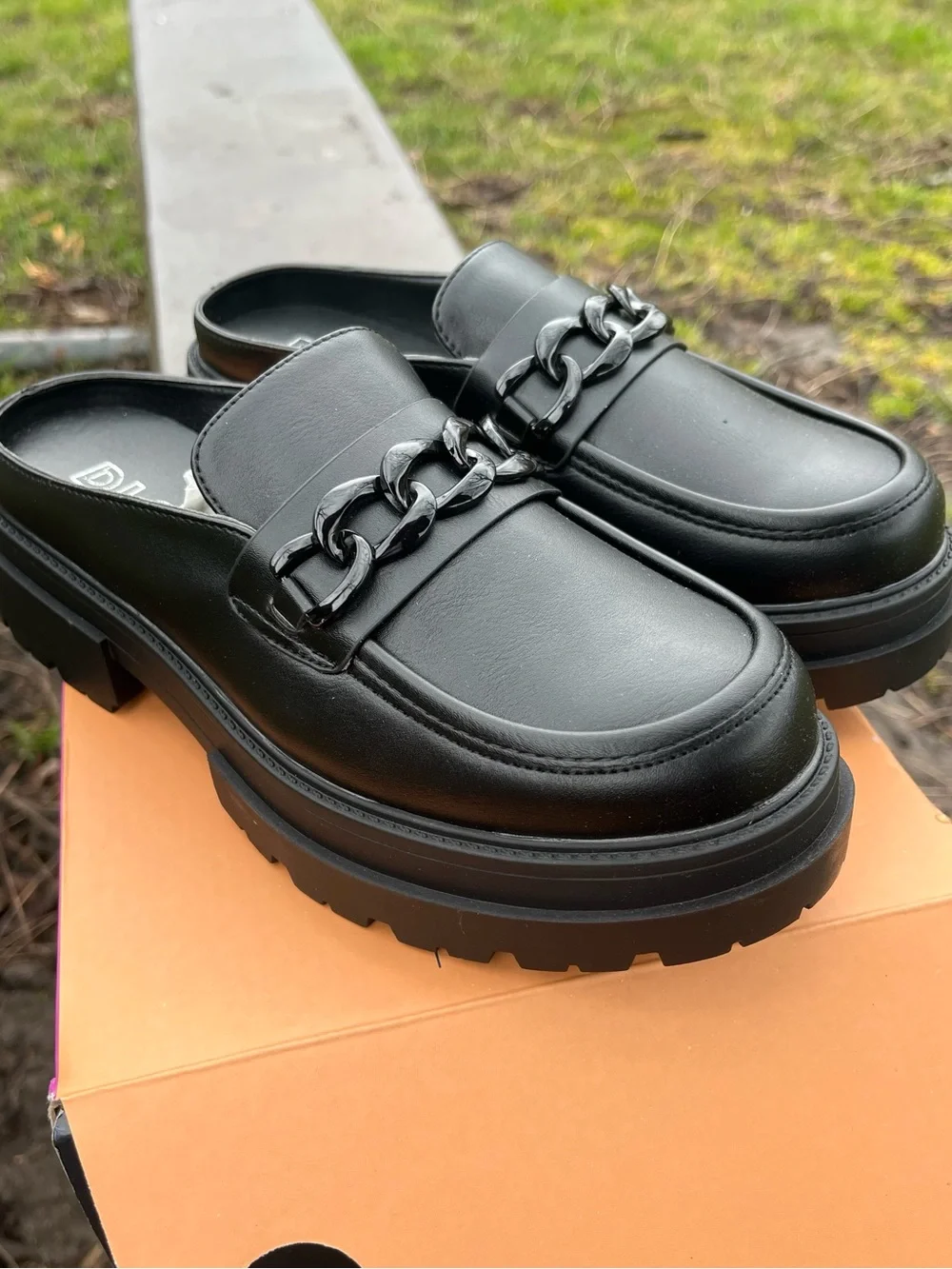 Black Platform Loafers for Women Size US 7 - Picture 11 of 12